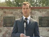 Медведев считает, что Чернобыль научил власть сообщать больше правды о катастрофах