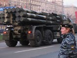 Из-за "ночной" репетиции парада Победы центр Москвы уже с утра встал в пробке Из-за "ночной" репетиции парада Победы центр Москвы уже с утра встал в пробке