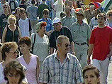 45% респондентов заявляют, что десталинизация не нужна, потому что она "приведет к ограничению свободы слова, исковеркает историческое сознание россиян, сделает его однобоким" 45% респондентов заявляют, что десталинизация не нужна, потому что она "приведет к ограничению свободы слова, исковеркает историческое сознание россиян, сделает его однобоким"