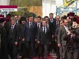 Как предсказывают эксперты, к следующим переговорам, запланированным на июнь, на Украине может быть сформировано новое правительство, которое подготовит основу для урегулирования всех спорных вопросов Как предсказывают эксперты, к следующим переговорам, запланированным на июнь, на Украине может быть сформировано новое правительство, которое подготовит основу для урегулирования всех спорных вопросов