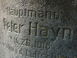 В Калининградской области перед Днем Победы обнаружился памятник гитлеровскому офицеру
