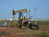 Жириновский готов национализировать нефтяную отрасль