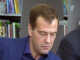 Президент Дмитрий Медведев встретился с основными представителями русскоязычного интернета и заверил, что ограничивать его свободу власти не собираются, а также обсудил с ними вопросы авторских прав Президент Дмитрий Медведев встретился с основными представителями русскоязычного интернета и заверил, что ограничивать его свободу власти не собираются, а также обсудил с ними вопросы авторских прав