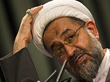 Ахмади Нежад вступил в конфликт с Хаменеи и не появляется на работе больше недели