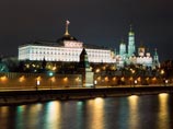 По словам единоросса, советники президента пытаются лишить Путина поддержки в парламенте