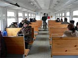 1 мая трое петербуржцев избили в электричке гражданина Эквадора 1 мая трое петербуржцев избили в электричке гражданина Эквадора