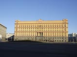 Навальный: скандал с запросом ФСБ о данных жертвователей идет лишь во вред Медведеву с его "пустословием" Навальный: скандал с запросом ФСБ о данных жертвователей идет лишь во вред Медведеву с его "пустословием"