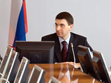 Министр связи и массовых коммуникаций Игорь Щеголев посоветовал интернет-пользователям "меньше светить" свои персональные данные, чтобы избежать утечек