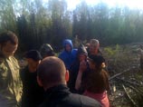 Защитники Химкинского леса приостановили вырубку, бросившись под трактор Защитники Химкинского леса приостановили вырубку, бросившись под трактор