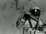 В Нью-Йорке продан скафандр Леонова, в котором он совершил полет "Союз-Аполлон"