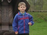С заявлением о пропаже ребенка в ОВД в четверг примерно в 23:00 обратилась жительница города Ликино-Дулево. Она сообщила, что 5 мая в период с 19:00 до 20:00 из дома 8 по улице 70 лет Октября деревни Милятино ушел ее сын Степанов Александр Вячеславович С заявлением о пропаже ребенка в ОВД в четверг примерно в 23:00 обратилась жительница города Ликино-Дулево. Она сообщила, что 5 мая в период с 19:00 до 20:00 из дома 8 по улице 70 лет Октября деревни Милятино ушел ее сын Степанов Александр Вячеславович