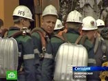 "Распадская" год спустя: 11 тел под землей, пожар на шахте не потушен, недовольных просят молчать