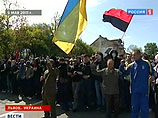 Глава Львовской областной государственной администрации Михаил Цымбалюк подал в отставку 10 мая - на следующий день после скандальной акции украинских националистов во время празднования во Львове Дня победы в Великой Отечественной войне Глава Львовской областной государственной администрации Михаил Цымбалюк подал в отставку 10 мая - на следующий день после скандальной акции украинских националистов во время празднования во Львове Дня победы в Великой Отечественной войне