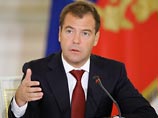 Медведев согласен на химическую кастрацию для педофилов, но только добровольную