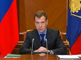 За срыв гособоронзаказа Медведев пригрозил наказать "руководителей правительства"