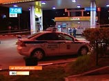 СМИ: на московской АЗС нашли причудливо украшенный нож, с которым кавказец в черном устроил ночную резню СМИ: на московской АЗС нашли причудливо украшенный нож, с которым кавказец в черном устроил ночную резню