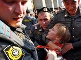 Суд повторно отказал журналисту Артемьеву в возбуждении уголовного дела против милиционеров, сломавших ему руку
