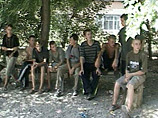 Детский омбудсмен Петербурга защитила дирекцию школы, чьи ученики изнасиловали подростка черенком лопаты
