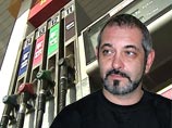 Правительство продолжает не слишком успешную борьбу с топливным кризисом, который начался в России еще в конце апреля Правительство продолжает не слишком успешную борьбу с топливным кризисом, который начался в России еще в конце апреля