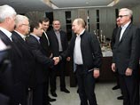 СМИ об оценке Медведевым Народного фронта: вступил в дискуссию с Путиным и подколол его партию СМИ об оценке Медведевым Народного фронта: вступил в дискуссию с Путиным и подколол его партию