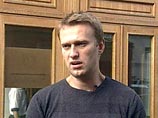В то же время сам Навальный продолжает подвергаться преследованиям со стороны государства