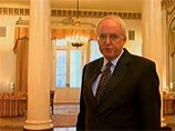 "Звучит только одна – конспирологическая - точка зрения, но не говорится, например, о том, что "Аль-Каида" сама признала смерть бен Ладена в своем заявлении, сделанном 3 мая", - написал в своем блоге посол США в России Джон Байерли "Звучит только одна – конспирологическая - точка зрения, но не говорится, например, о том, что "Аль-Каида" сама признала смерть бен Ладена в своем заявлении, сделанном 3 мая", - написал в своем блоге посол США в России Джон Байерли