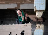 Триполи опроверг факт бегства жены и дочери Каддафи. А СМИ уже ищут их в Польше