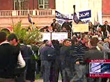 В субботу в Батуми до 2 тыс. сторонников оппозиции провели митинг с требованием отставки президента Грузии Михаила Саакашвили