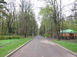 Оперативники уголовного розыска УВД Западного округа Москвы обнаружили при помощи свидетеля голову убитого мужчины, которого убил и расчленил Николай Шадрин, подозреваемый в людоедстве Оперативники уголовного розыска УВД Западного округа Москвы обнаружили при помощи свидетеля голову убитого мужчины, которого убил и расчленил Николай Шадрин, подозреваемый в людоедстве