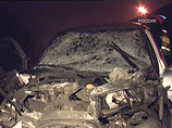 В Щекинском районе Тульской области произошло столкновение пассажирского автобуса, грузовой машины и "ВАЗ-2010", в результате погибли два человека, еще восемь человек получили травмы