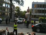 Визит Барака Обамы в Ирландию в понедельник не обошелся без казусов: президентский Cadillac не смог выехать с территории американского посольства в Дублине