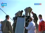 Спускаемый аппарат корабля "Союз" с тремя космонавтами из экипажа МКС-26/27 - Дмитрием Кондратьевым, Кэтрин Колман, Паоло Несполи - во вторник в 06:27 по московскому времени совершил мягкую посадку в казахстанской степи Спускаемый аппарат корабля "Союз" с тремя космонавтами из экипажа МКС-26/27 - Дмитрием Кондратьевым, Кэтрин Колман, Паоло Несполи - во вторник в 06:27 по московскому времени совершил мягкую посадку в казахстанской степи