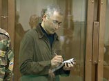 Ходорковский получил возможность выступить в суде с речью. Опальный олигарх обрушился с критикой на "абсурдный приговор", оскорбил его автора и потребовав отменить решение Хамовнического суда