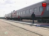 Милиция не подтверждает сообщение о том, что солдаты-"дембеля", задержанные во вторник утром после дебоша в поезде Иркутск-Абакан, удерживали заложнико