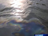 В ХМАО затонули теплоход с наливной баржей: в Обь вылилось 270 тонн нефти