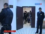 Калининский районный суд Санкт-Петербурга вынес приговор по громкому делу о случайном убийстве прохожего колесом от автомобиля, сброшенным из окна Калининский районный суд Санкт-Петербурга вынес приговор по громкому делу о случайном убийстве прохожего колесом от автомобиля, сброшенным из окна