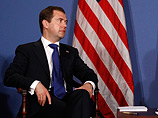 Обама на саммите G8 успокоил Медведева, пообещав компромисс по ПРО и $5 млн за информацию об Умарове