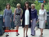 Журналисты лично убедились в интересном положении супруги президента Франции
Журналисты лично убедились в интересном положении супруги президента Франции