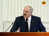 Лукашенко грозит закрыть в Белоруссии зарубежные СМИ и обещает, что "бандитской распродажи" активов не будет Лукашенко грозит закрыть в Белоруссии зарубежные СМИ и обещает, что "бандитской распродажи" активов не будет