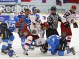 В Риге 2 июня состоится турнир под названием Icebox-2011 с участием известных хоккеистов-тафгаев, которых еще называют "полицейскими", из Европы и Северной Америки В Риге 2 июня состоится турнир под названием Icebox-2011 с участием известных хоккеистов-тафгаев, которых еще называют "полицейскими", из Европы и Северной Америки