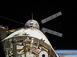Шаттл Endeavour поднял орбиту МКС на 800 метров Шаттл Endeavour поднял орбиту МКС на 800 метров