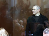 В Страсбурге уже зарегистрированы четыре жалобы Ходорковского, осужденного в 2005 году по обвинению в мошенничестве и уклонении от уплаты налогов. В настоящее время речь идет о первом исковом заявлении экс-главы ЮКОСа, поданном еще 7 лет назад