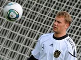 Вратарь сборной Германии по футболу перебрался из "Шальке" в "Баварию"