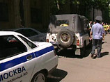 В Москве грабители на грузовике и с огнетушителем неудачно атаковали инкассаторский броневик