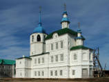 Православный монастырь на берегу Байкала принял в дар от католиков мощи особо почитаемых святых