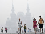 Чаще других, по их данным, неудовлетворительно экологическую обстановку оценивают жители Москвы - 84%, среди них треть назвала ее очень плохой