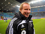 Новым главным тренером сборной Турции может стать немец Берти Фогтс, ныне занимающий аналогичный пост в сборной Азербайджана