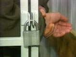В Новосибирске судят бизнесмена, который "заказал" киллеров своей жены после их оправдания судом присяжных В Новосибирске судят бизнесмена, который "заказал" киллеров своей жены после их оправдания судом присяжных