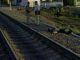 Труп мужчины рядом с путями увидели пассажиры проезжающего поезда