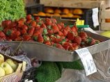 Онищенко: Россия не запрещала ягоды из ЕС